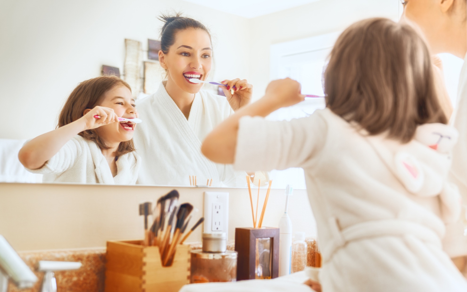 Sinkology How To Befriend Your Shared Bathroom